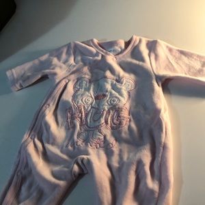 Pyjama /bundle to save